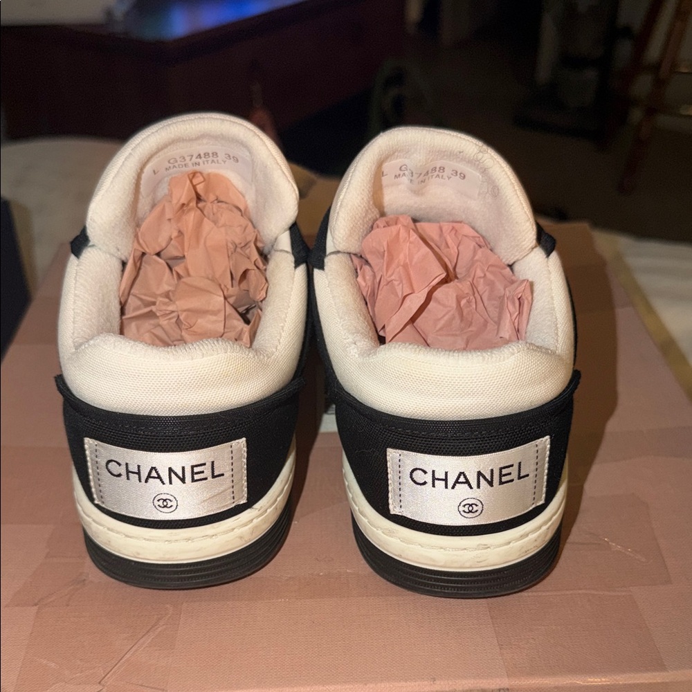 CHANEL Black and White Women's Sneakers - Picture 3 of 7